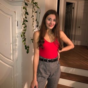 Meet your Posher, Laurie